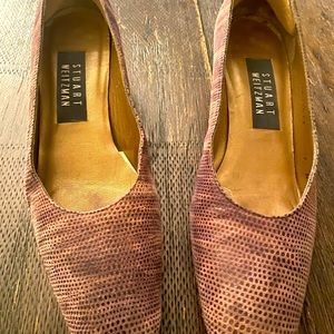 STUART WEITZMAN snake skin ladies pumps. Caramel color